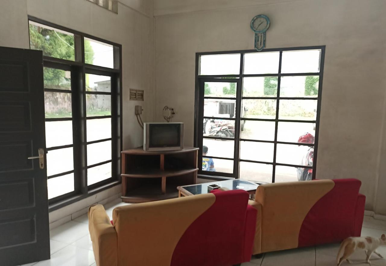 Oyo 92324 Sinar Rejeki Hotel